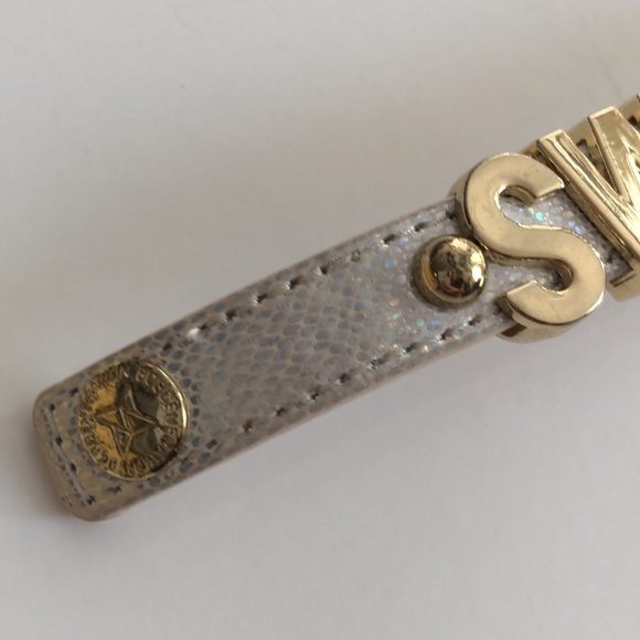 BCBG bracelet. Gold details 💖 - Picture 6 of 9